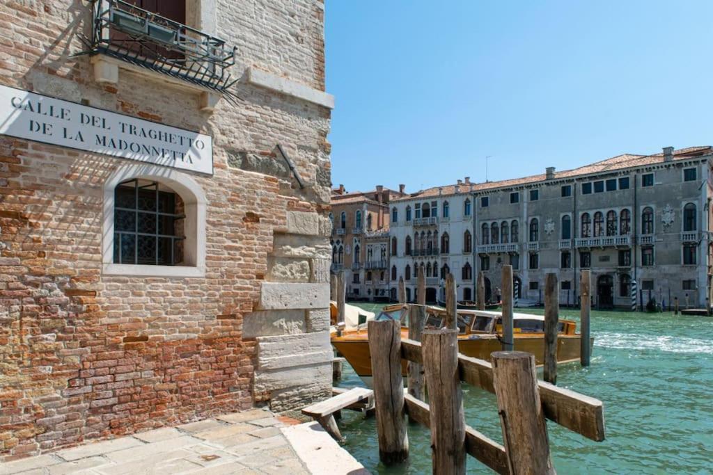 Appartement Alma - Rialto Bridge